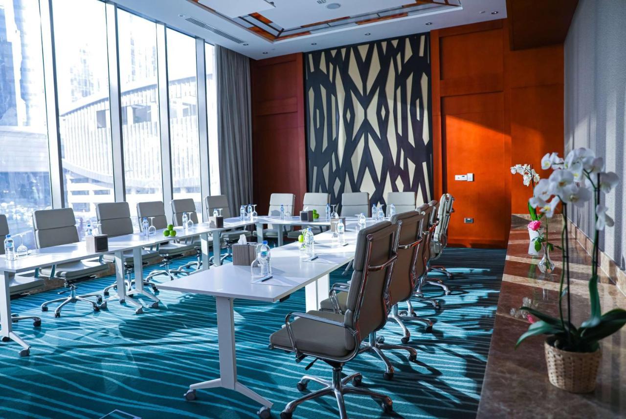 윈덤 도하 웨스트 베이 호텔 외부 사진 Meeting room