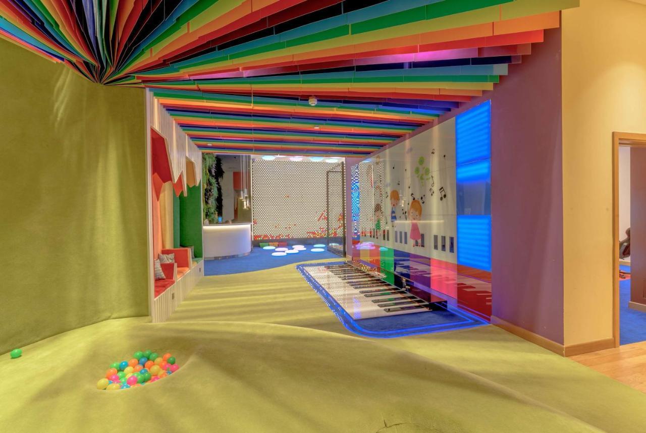 윈덤 도하 웨스트 베이 호텔 외부 사진 The Children's Museum of Oakville